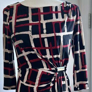 Evan-Picone Black Red & Ivory Abstract Print Ruched Sheath Dress – US 4